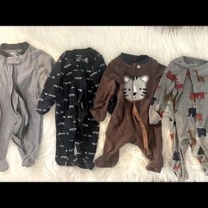 New born sleep and play